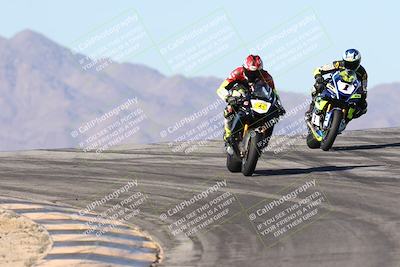 media/Dec-07-2025-CVMA (Sun) [[3e7d2de5dc]]/Race 6-The Shootout/